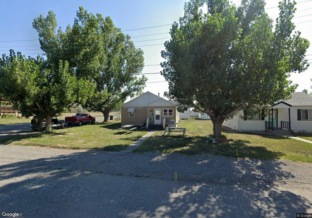 518 N 3rd St, Columbus, MT 59019 - photo 1
