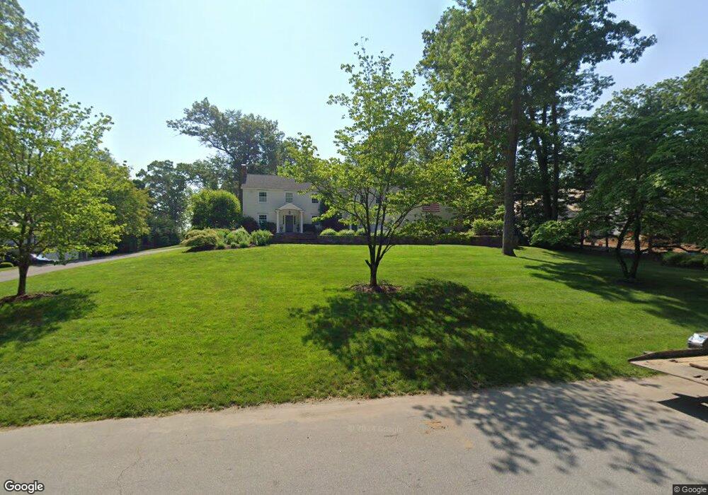 305 N Cedar Rd, Fairfield, CT 06824 - photo 1