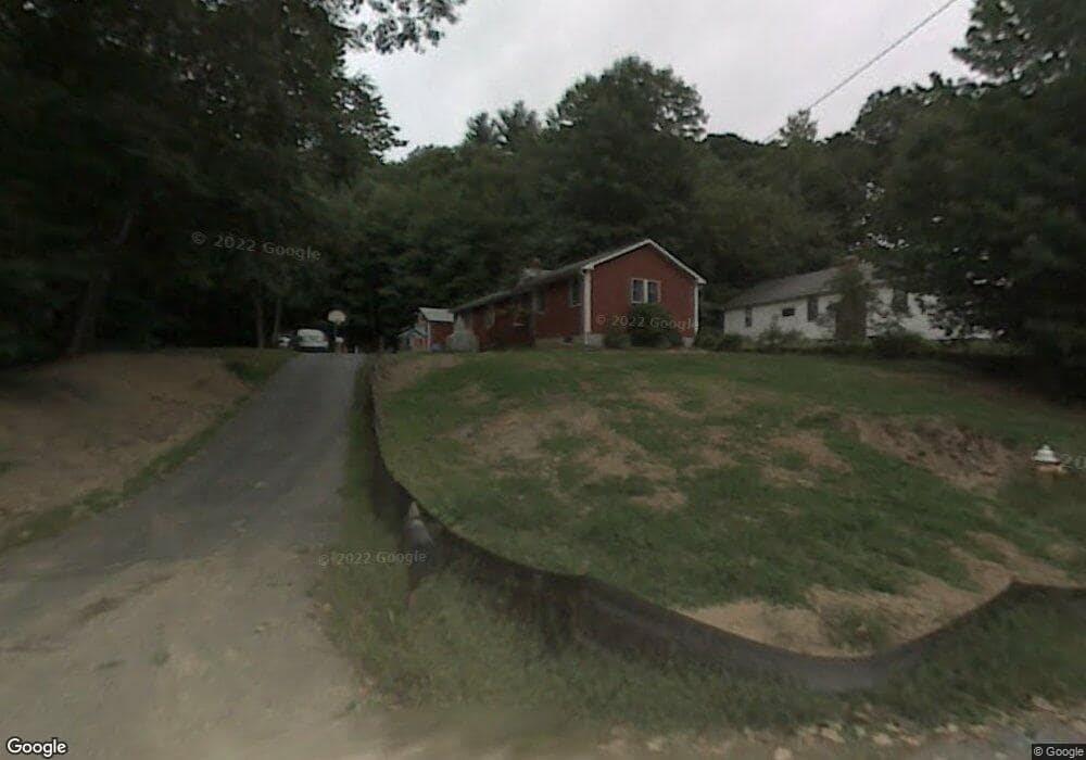 5 N Bend Rd, Worcester, MA 01602 - photo 1