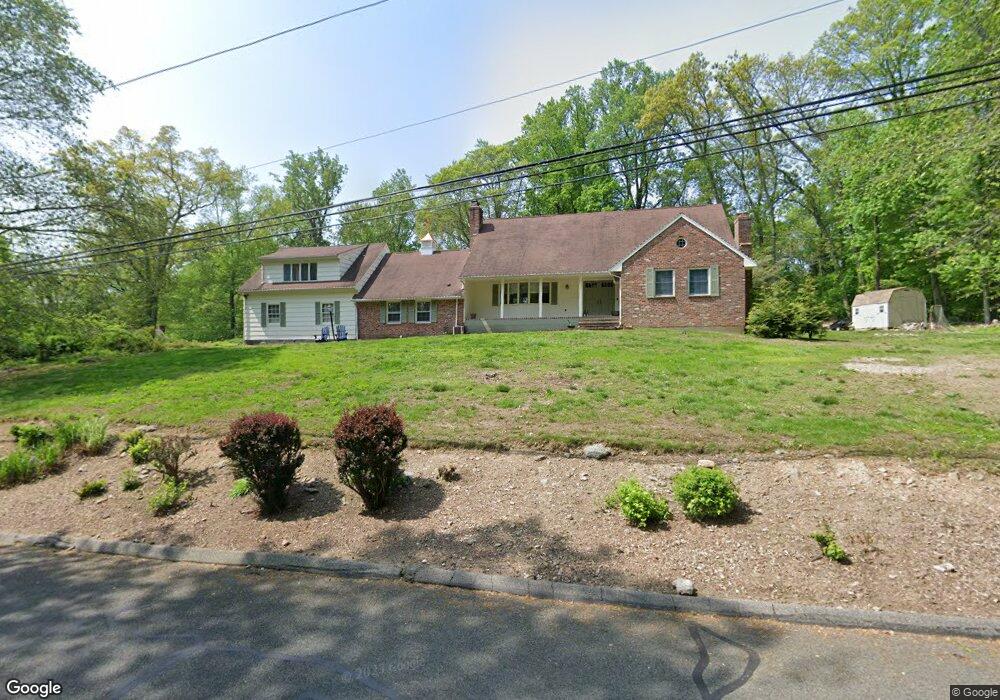 70 Wedgewood Dr, Easton, CT 06612 - photo 1