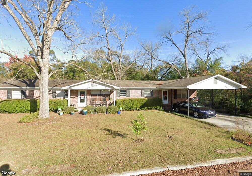 901 24th St E, Tifton, GA 31794 - photo 1