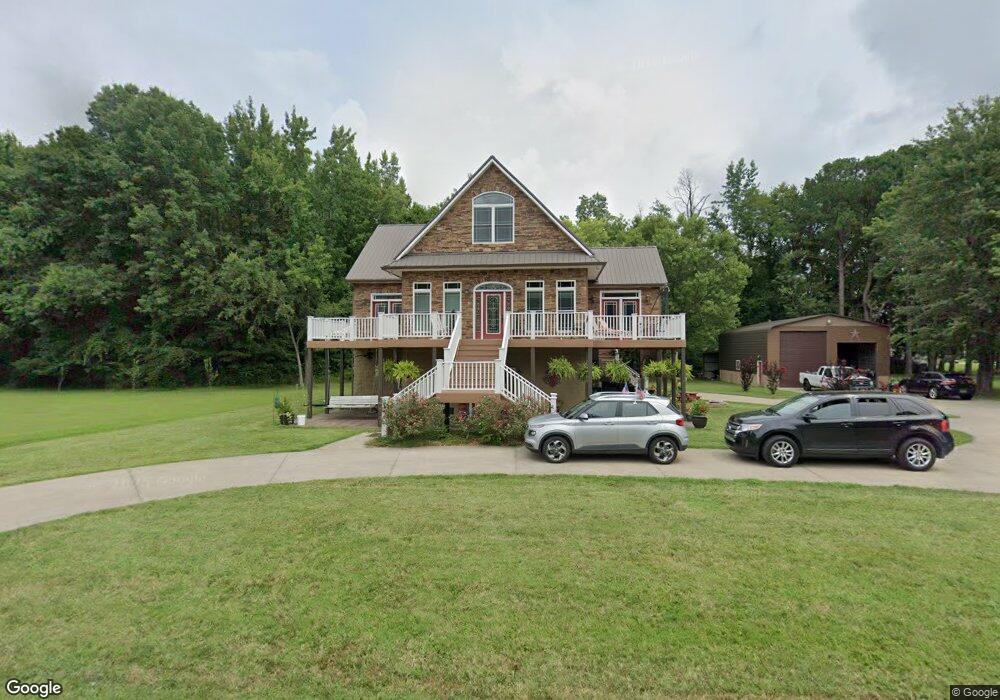 1024 Cumberland Dr, Chapmansboro, TN 37035 - photo 1