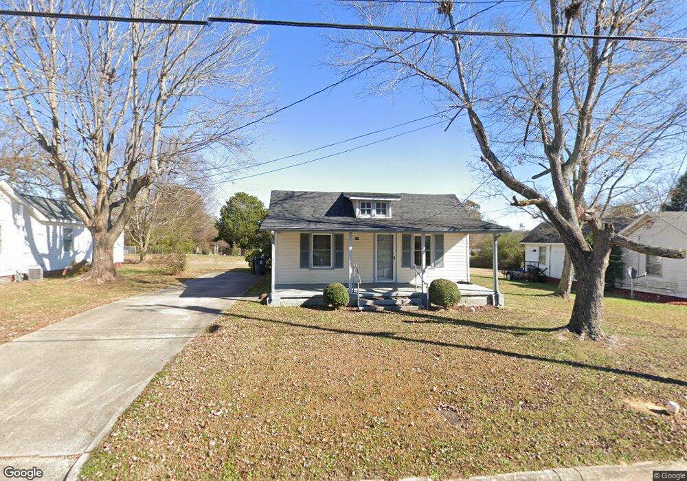 208 Harris St, Oxford, NC 27565 - photo 1