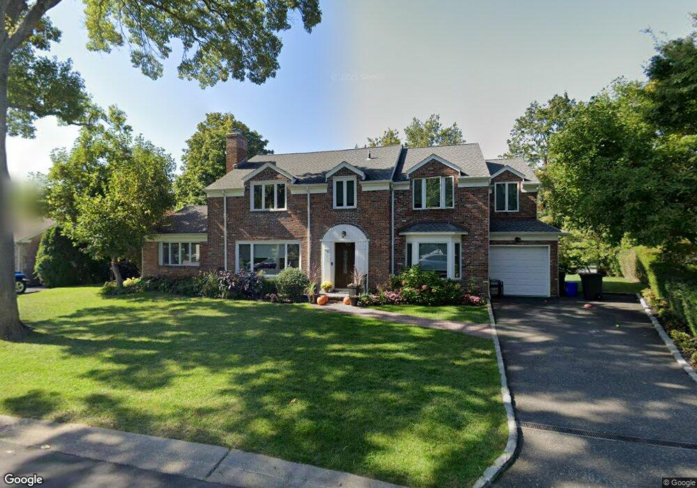103 The Waterway, Manhasset, NY 11030 - photo 1