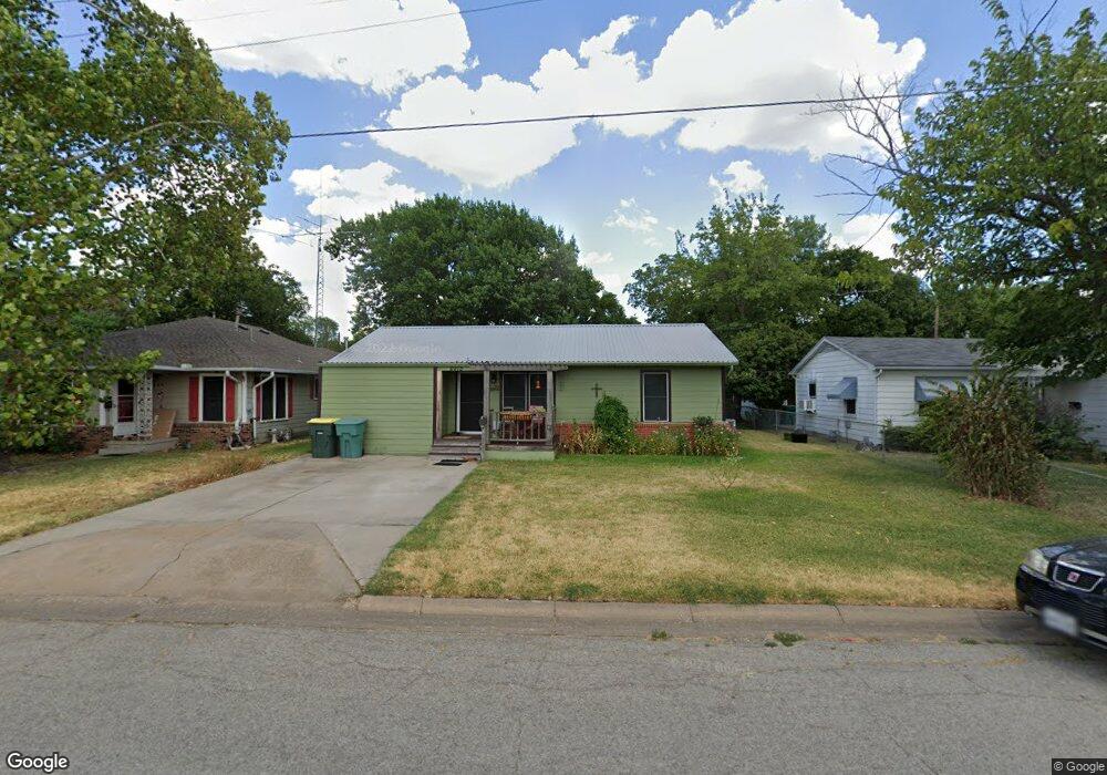 2015 N Woods St, Sherman, TX 75092 - photo 1