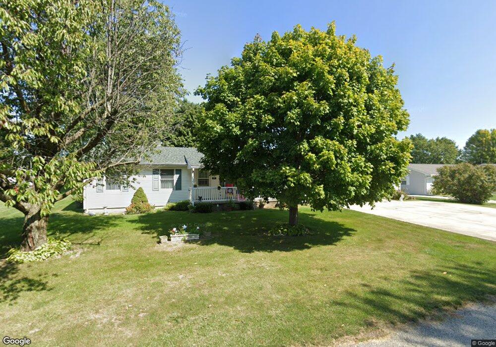 228 W High St, Greentown, IN 46936 - photo 1