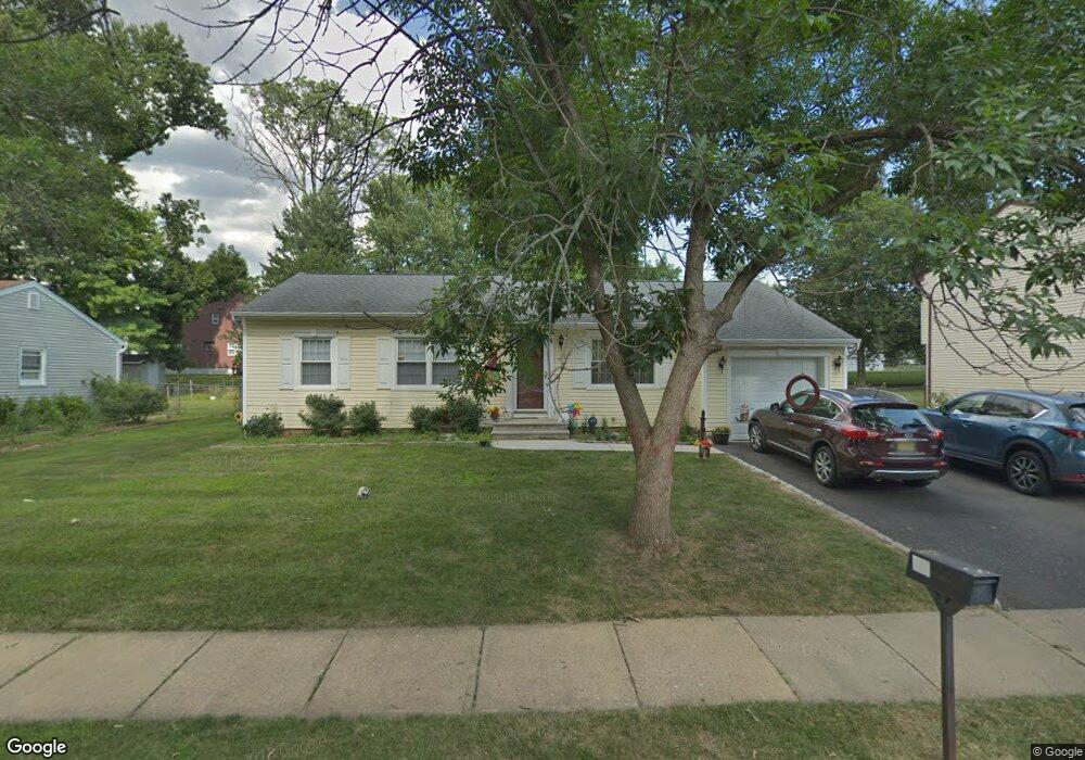 14 Netherwood Cir, Edison, NJ 08820 - photo 1