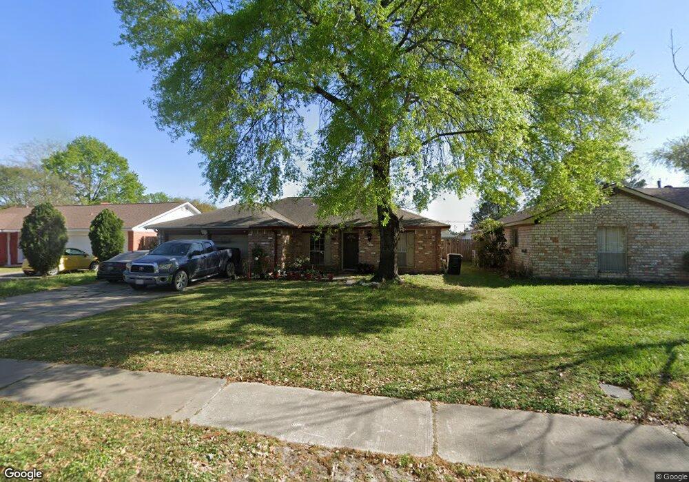 6011 Victory Dr, Houston, TX 77088 - photo 1