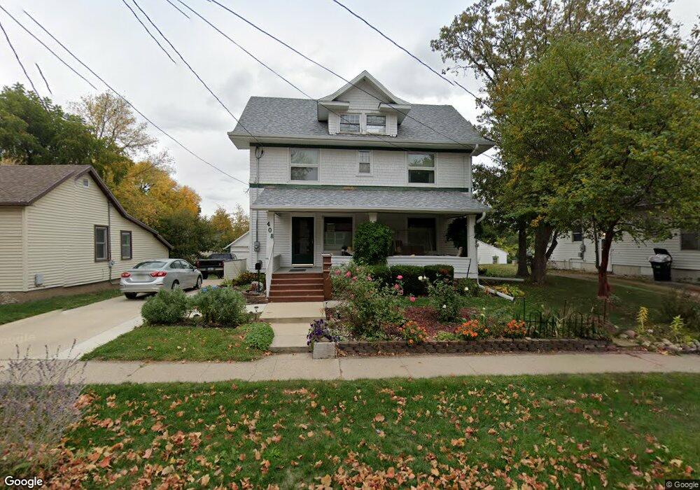 408 W 2nd St S, Newton, IA 50208 - photo 1