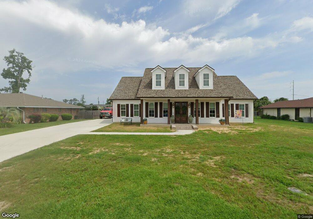 900 Henrietta Ln, Lake Charles, LA 70605 - photo 1