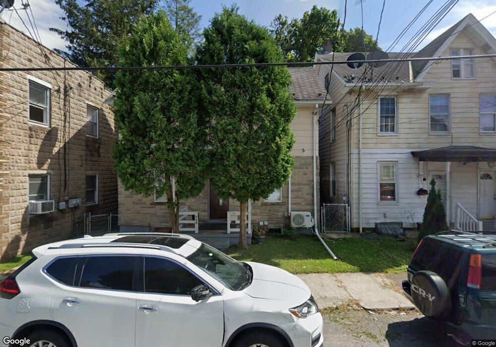 338 W 1st St, Hazleton, PA 18201 - photo 1
