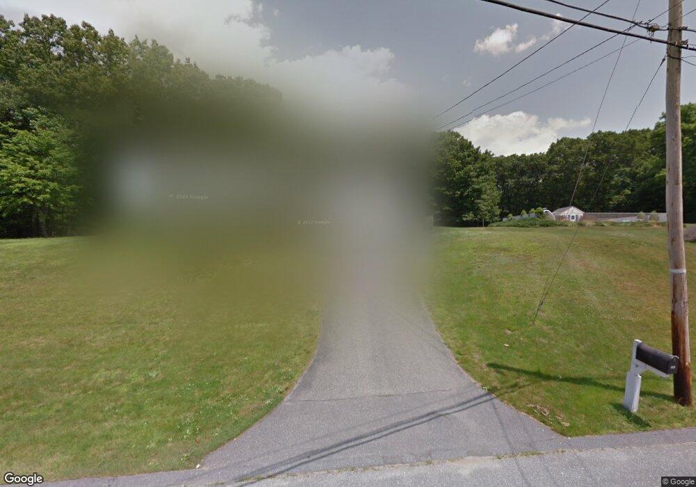 172 Lexington Rd, Dracut, MA 01826 - photo 1