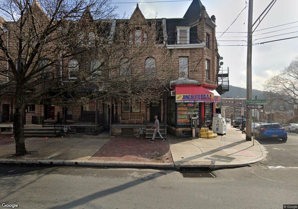 1402 Perkiomen Ave, Reading, PA 19602 - photo 1