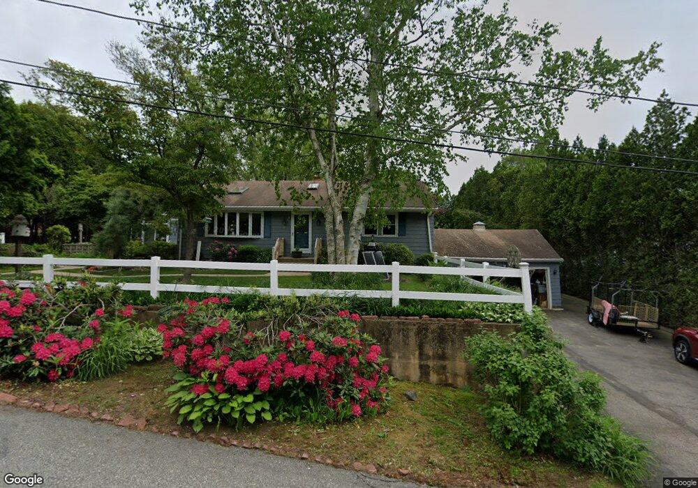 8 Terrapat Dr, Westerly, RI 02891 - photo 1