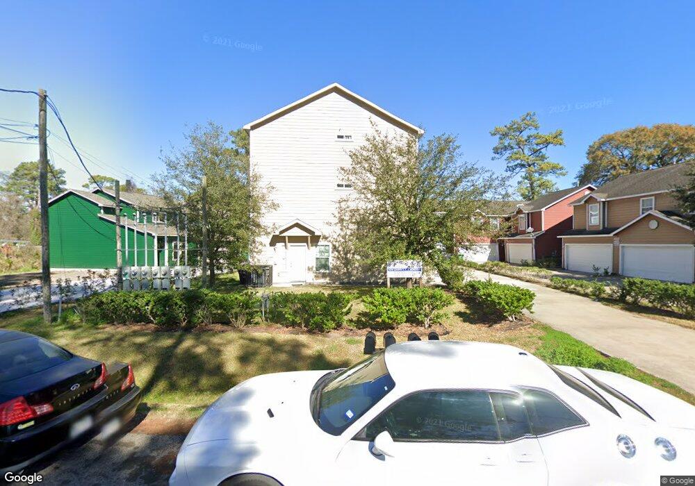 6841 Larkstone St unit B, Houston, TX 77028 - photo 1