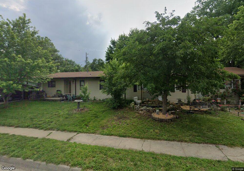 6609 SW Fieldwood Dr, Topeka, KS 66619 - photo 1
