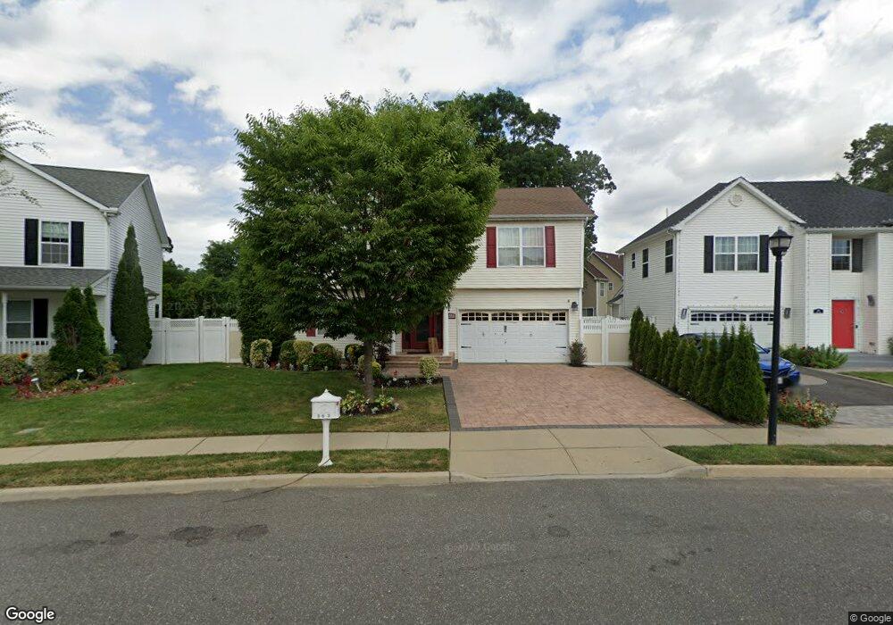 863 Otsego Rd, West Hempstead, NY 11552 - photo 1