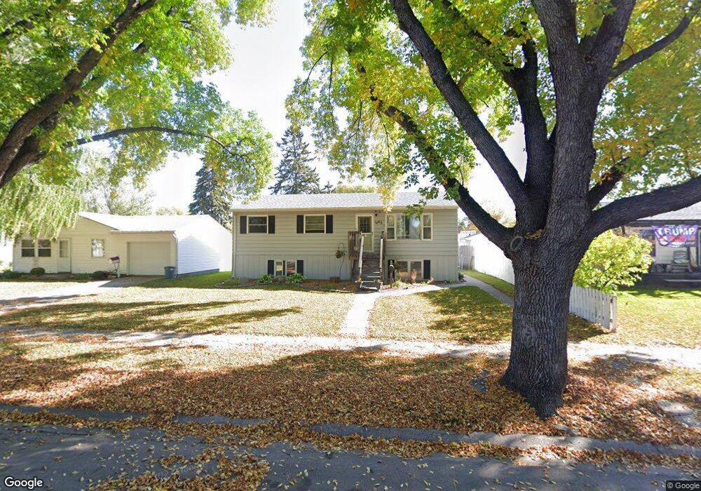 1403 S 19th St, Grand Forks, ND 58201 - photo 1