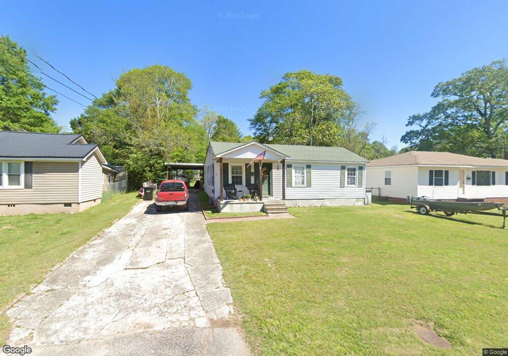 402 Taylor St, Barnesville, GA 30204 - photo 1