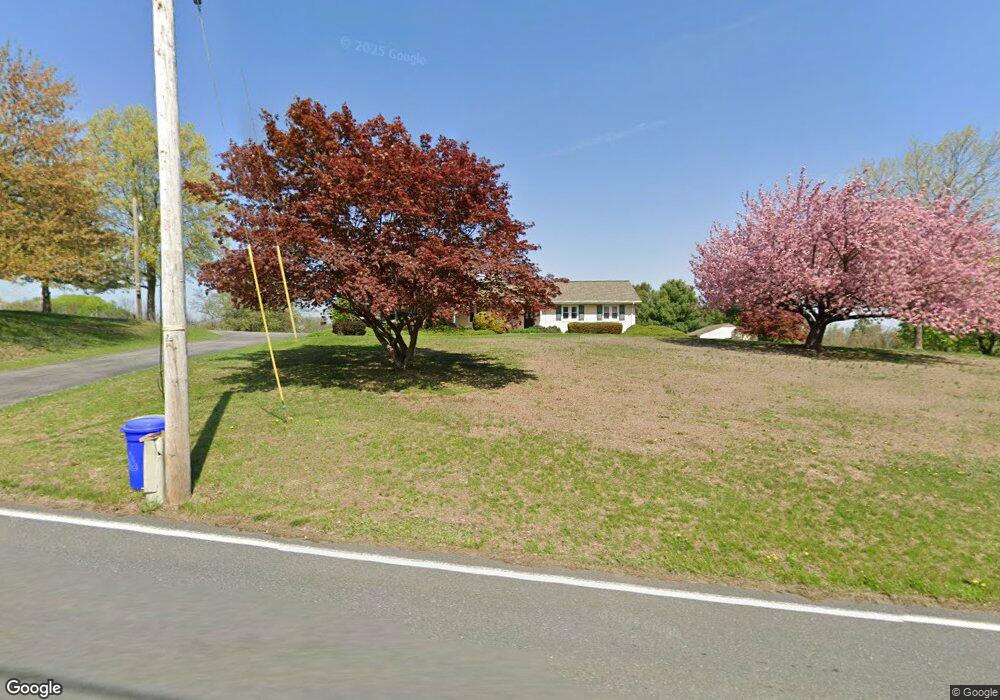 501 White Oak Ln, Leesport, PA 19533 - photo 1