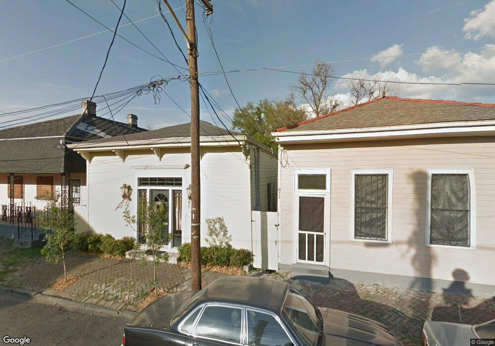 615 1st St, New Orleans, LA 70130 - photo 1