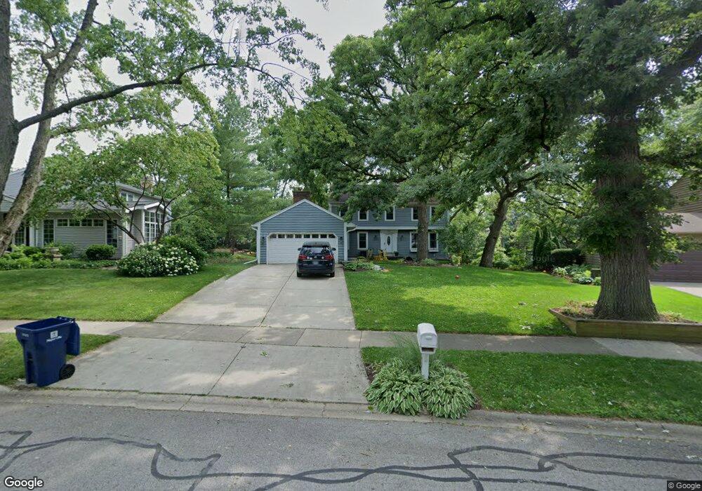 442 Leamington Ct, Naperville, IL 60565 - photo 1