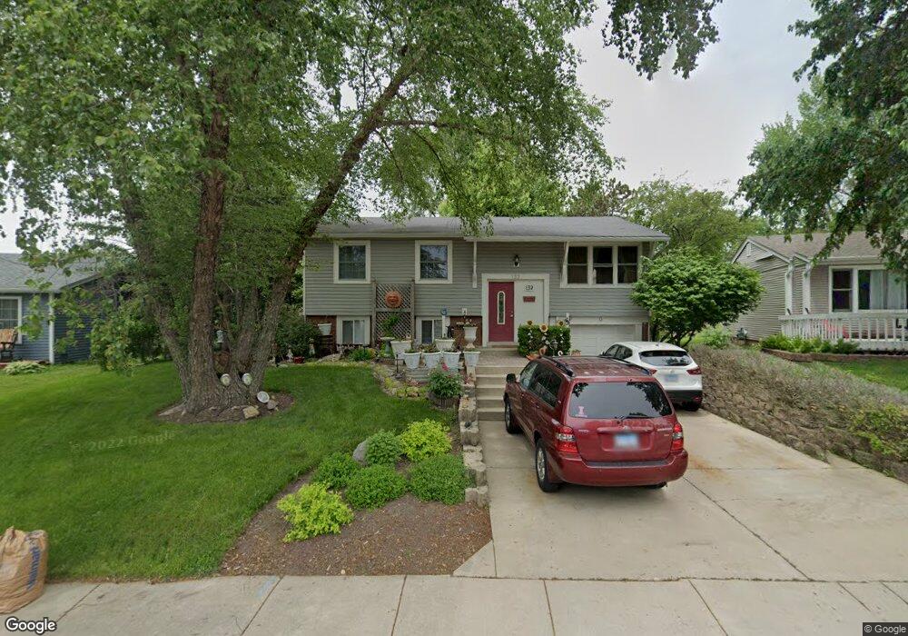 132 Pueblo Rd, Carpentersville, IL 60110 - photo 1