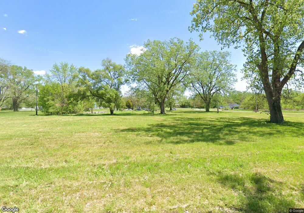 1525 Berkeley Ave, Ford Heights, IL 60411 - photo 1