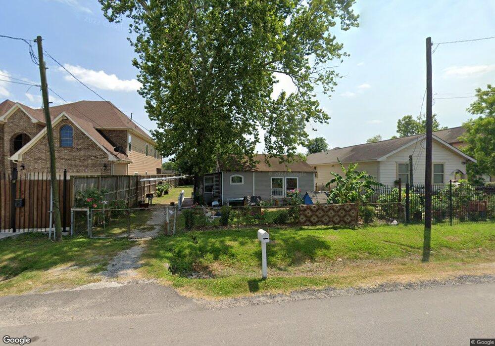 4018 Trenton Rd, Houston, TX 77093 - photo 1