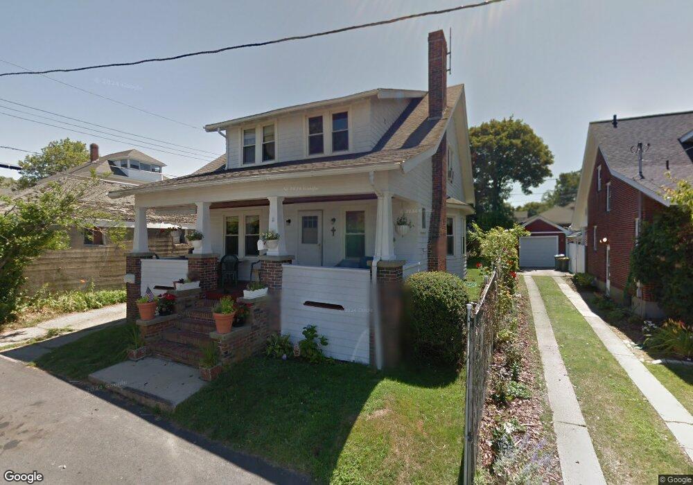 11 Bedlow Place, Newport, RI 02840 - photo 1