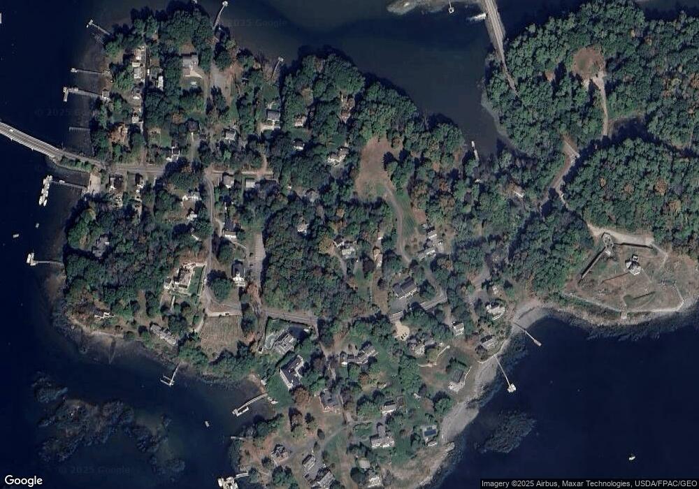 31 Pepperrell Rd, Kittery Point, ME 03905 - photo 1