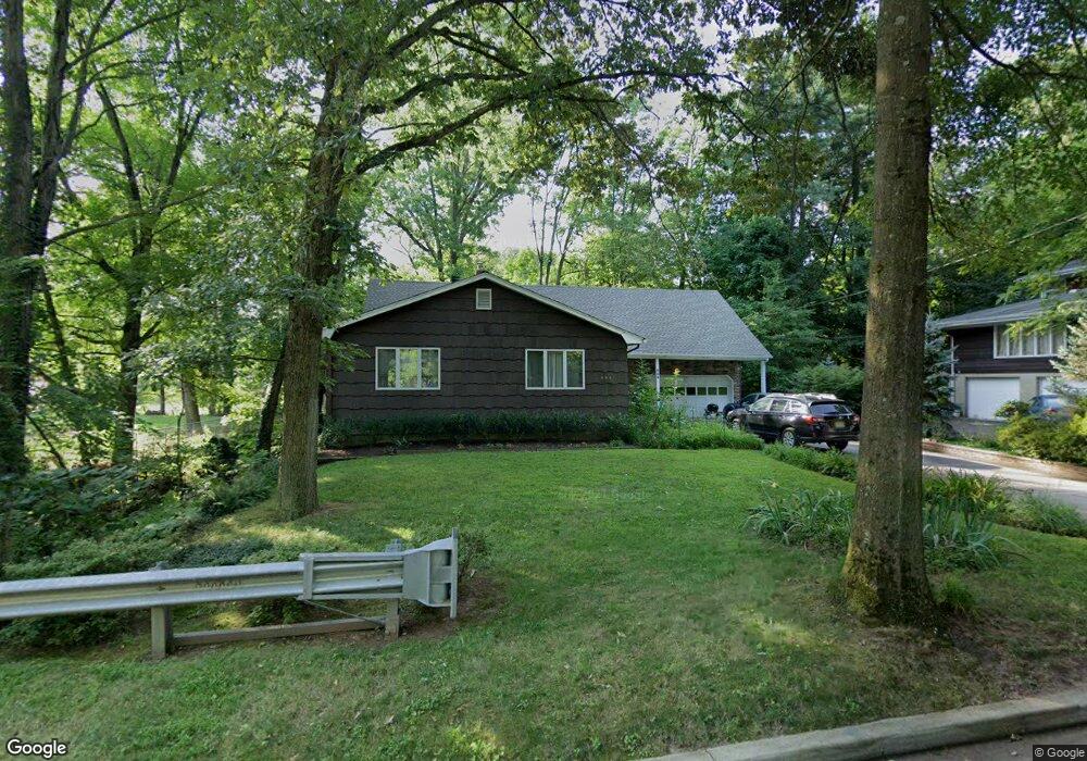 Sold $995,000