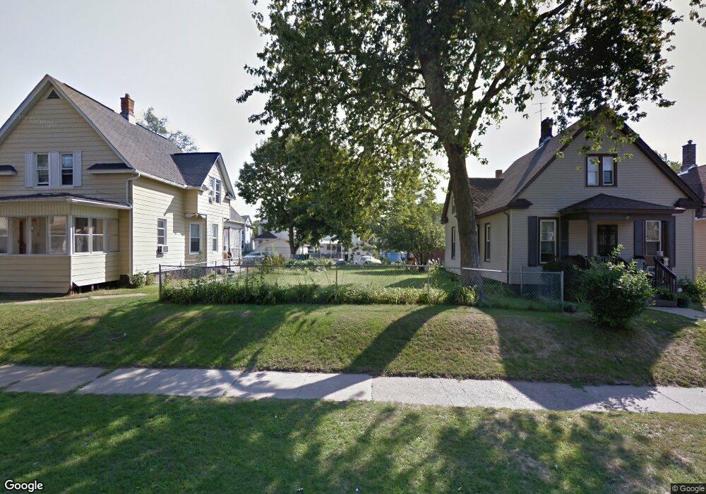 1029 14th St, Rock Island, IL 61201 - photo 1