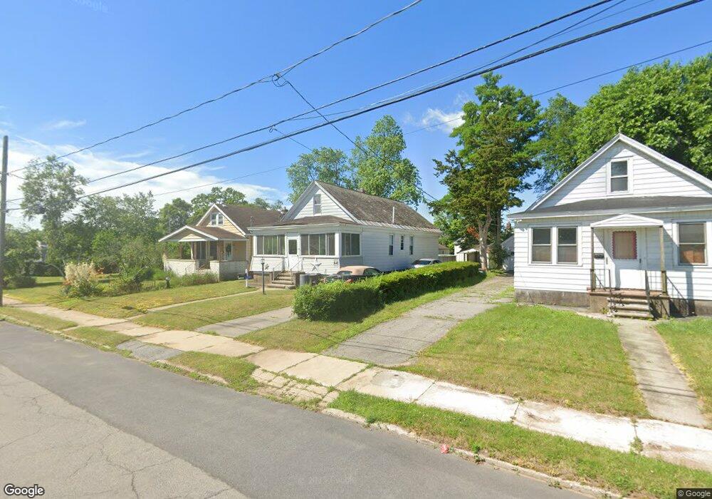 462 Eleventh St, Schenectady, NY 12306 - photo 1