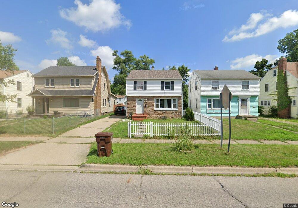 1722 W Saint Joseph St, Lansing, MI 48915 - photo 1