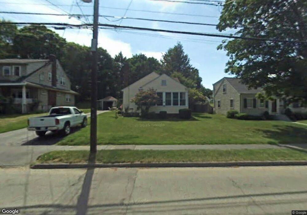 551 Webster St, Needham Heights, MA 02494 - photo 1