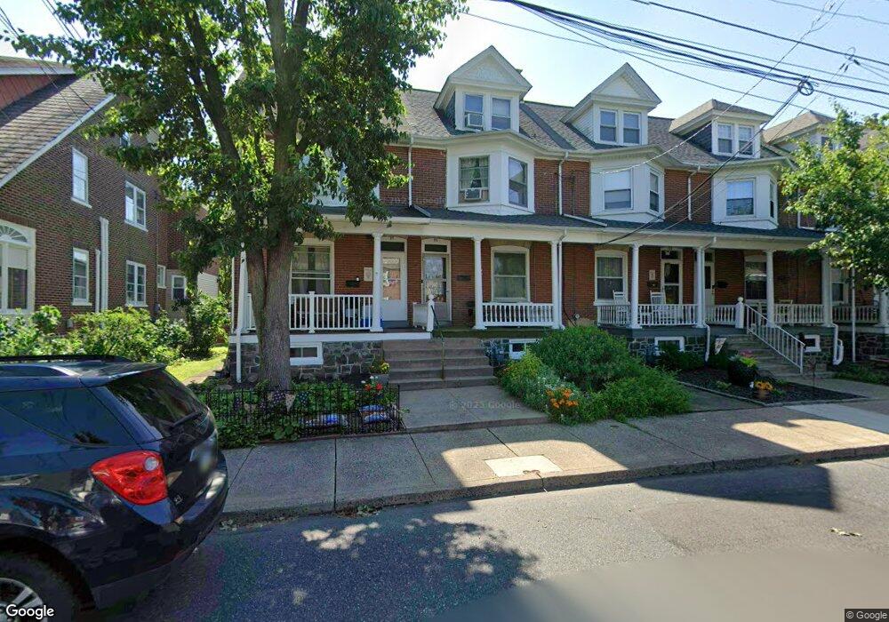 31 S 7th St, Quakertown, PA 18951 - photo 1