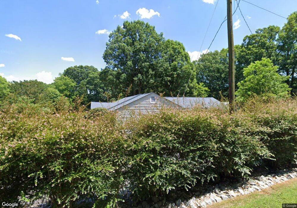 606 Hawthorne Dr, Asheboro, NC 27205 - photo 1