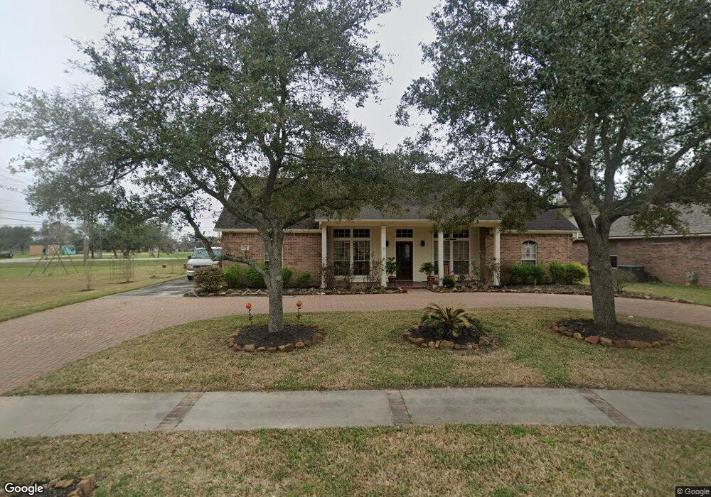 1965 Troon Dr, Alvin, TX 77511 - photo 1