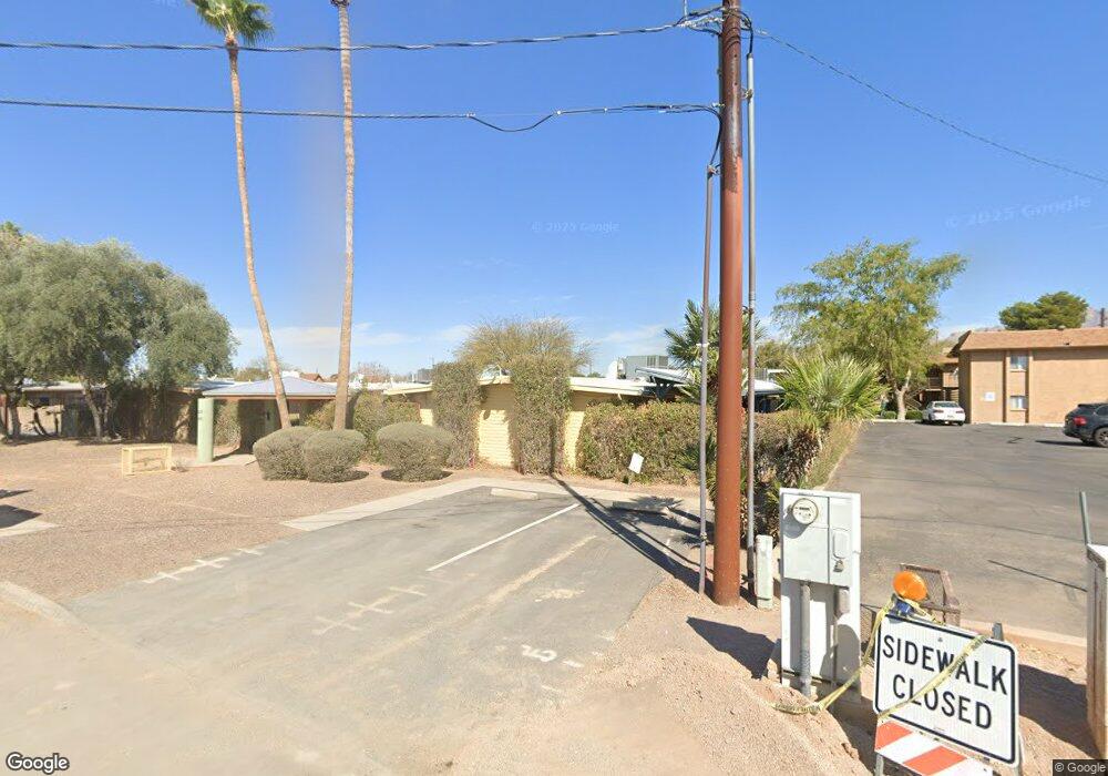 3031 E Blacklidge Dr unit 9, Tucson, AZ 85716 - photo 1