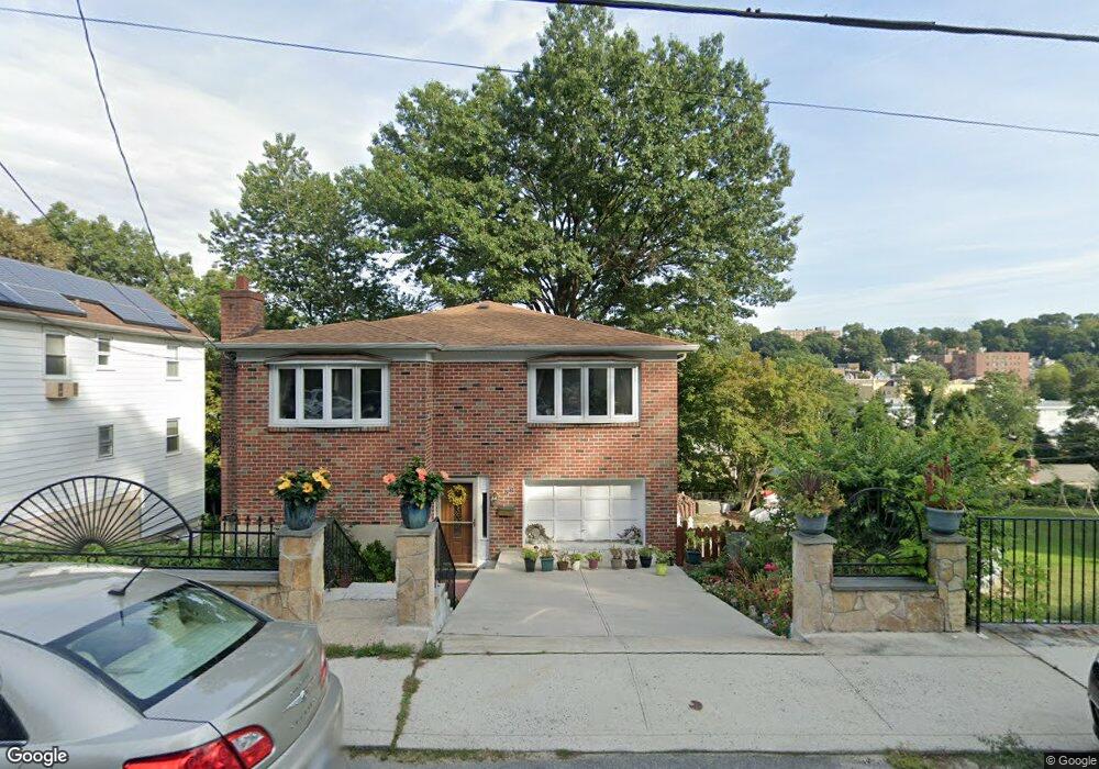 38 Linn Ave, Yonkers, NY 10705 - photo 1