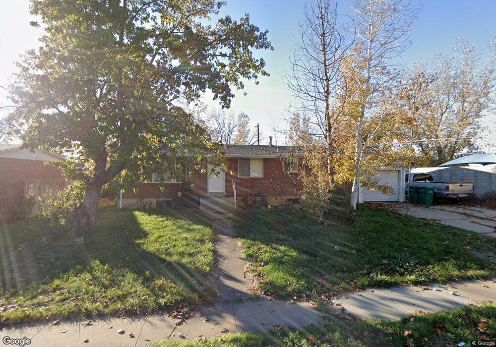 1497 N 350 W, Layton, UT 84041 - photo 1