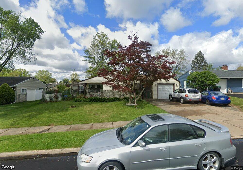 37 Gaping Rock Rd, Levittown, PA 19057 - photo 1