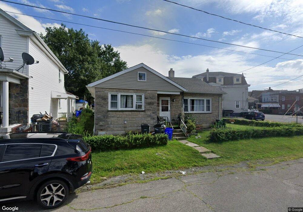 982 W 5th St, Hazleton, PA 18201 - photo 1