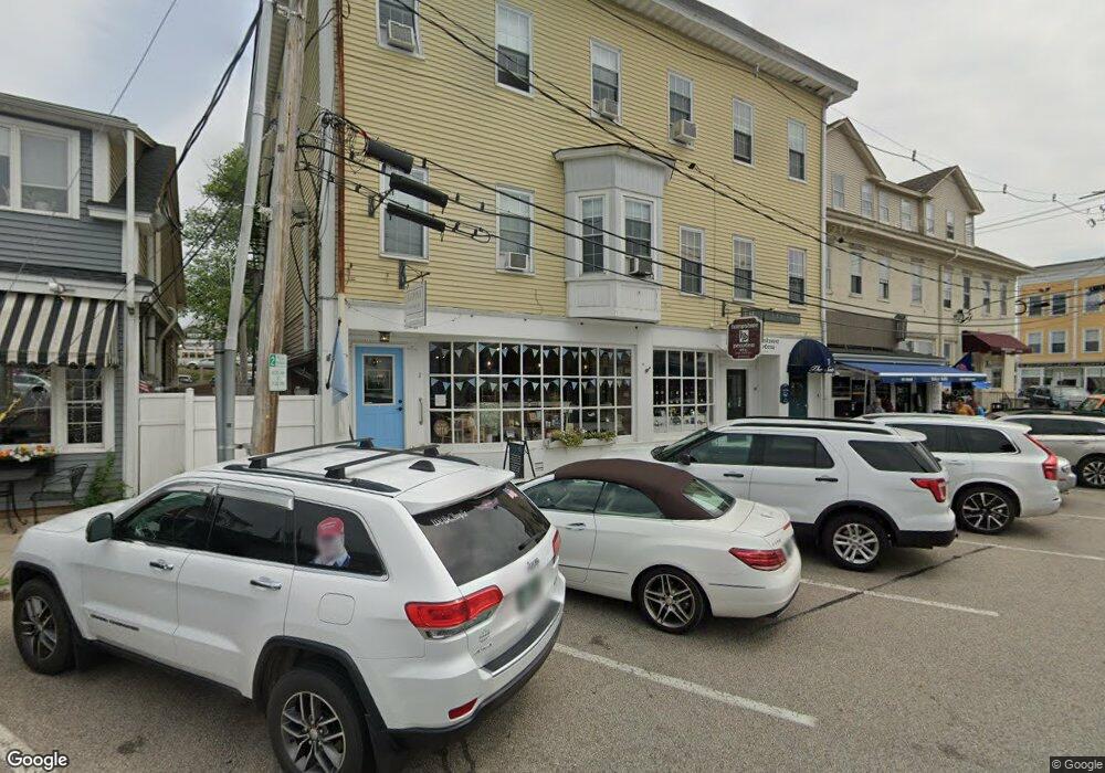 11 Railroad St, Wolfeboro, NH 03894 - photo 1