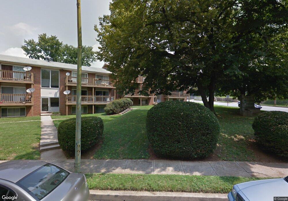 5727 Onnen Rd, Baltimore, MD 21206 - photo 1