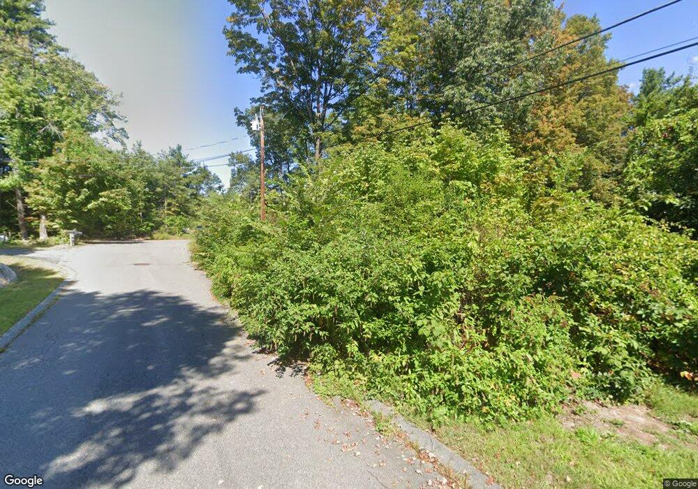 11 Chapel Ln, MerriMacK, NH 03054 - photo 1