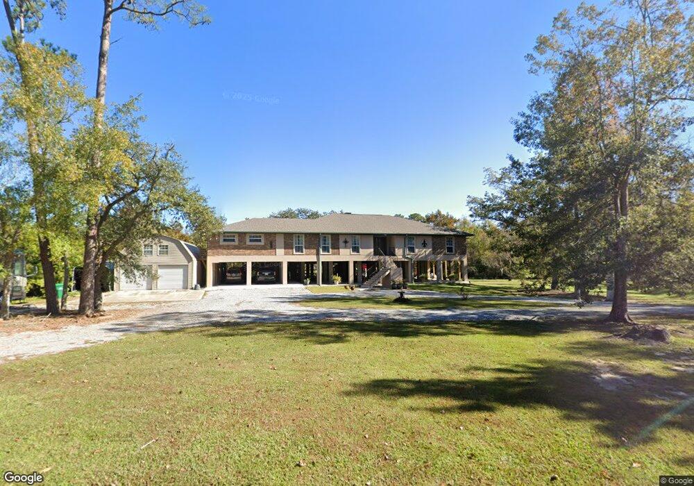 102 Kendrick Dr, Slidell, LA 70461 - photo 1