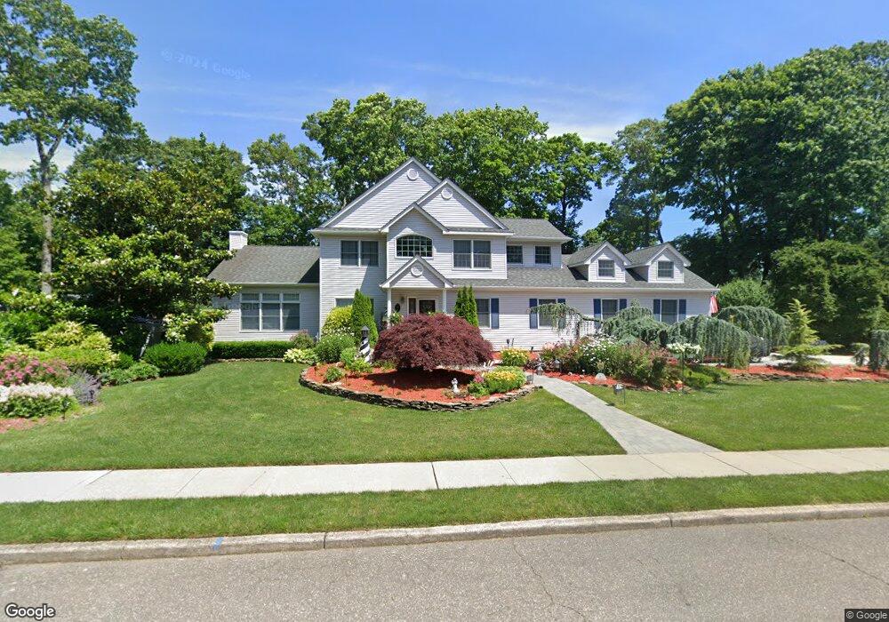 7 Cole Ct, Bayport, NY 11705 - photo 1