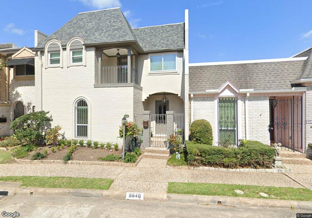 9640 Longmont Dr, Houston, TX 77063 - photo 1